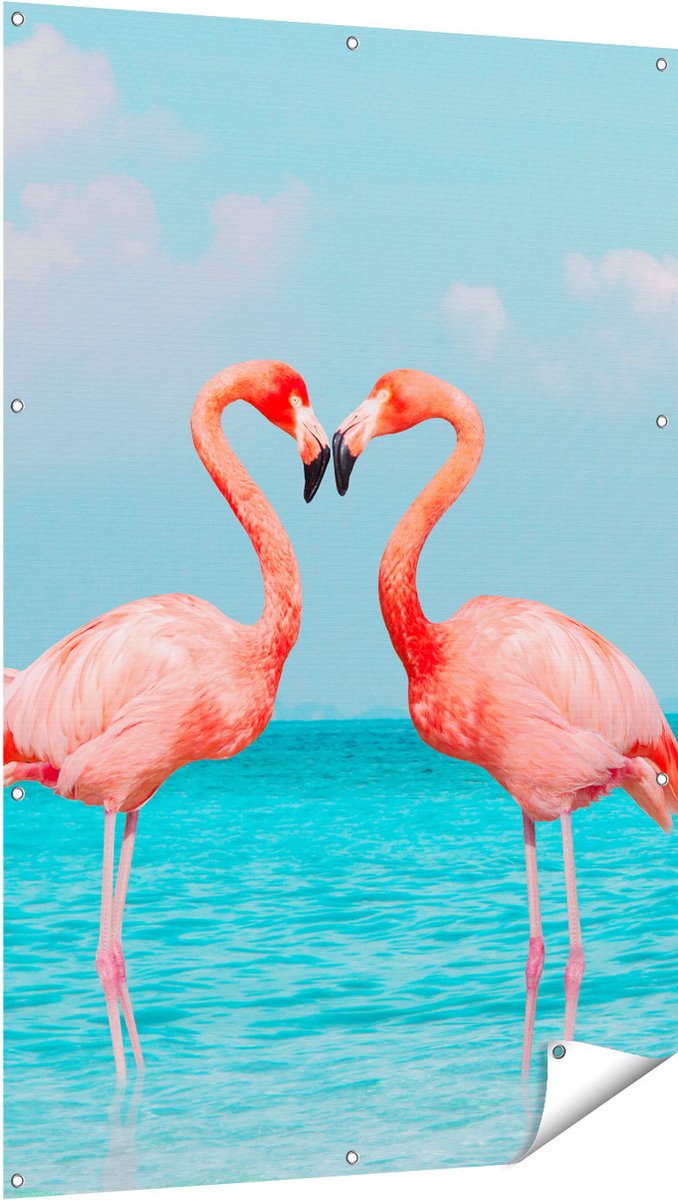 Gards Tuinposter Twee Flamingo's in een Hart Vorm in het Water - 100x150 cm - Tuindoek - Tuindecoratie - Wanddecoratie buiten - Tuinschilderij Multikleur