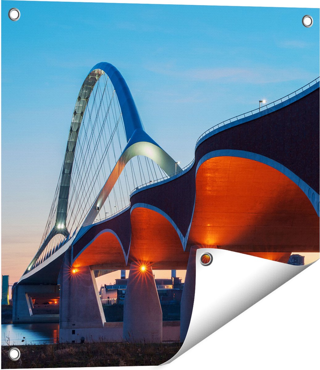 Gards Tuinposter Oversteek Brug in Nijmegen - 50x50 cm - Tuindoek - Tuindecoratie - Wanddecoratie buiten - Tuinschilderij Multikleur