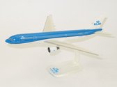 KLM schaalmodel Airbus vliegtuig A330-200 schaal 1:200 lengte 29,5cm