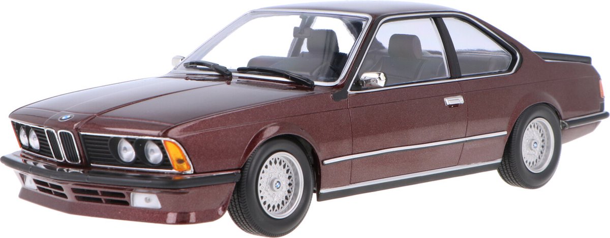 BMW 635 CSi 1982 - 1:18 - Minichamps