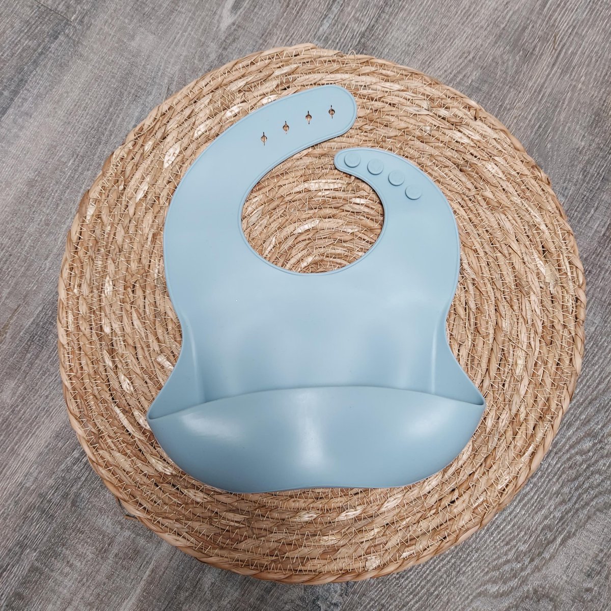 Goedkoopste Siliconen slabbertje - Siliconen Baby slabbetje Met Opvangbakje - BPA Vrij - Afwasbaar - Dusty blue