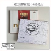 Kaartkadootje Merci -> Moederdag – No:05 (Merci Chocolade - Voor de Liefste Mama - Cirkel-Kleine Dots-Zwart/Wit streep) - LeuksteKaartjes.nl by xMar