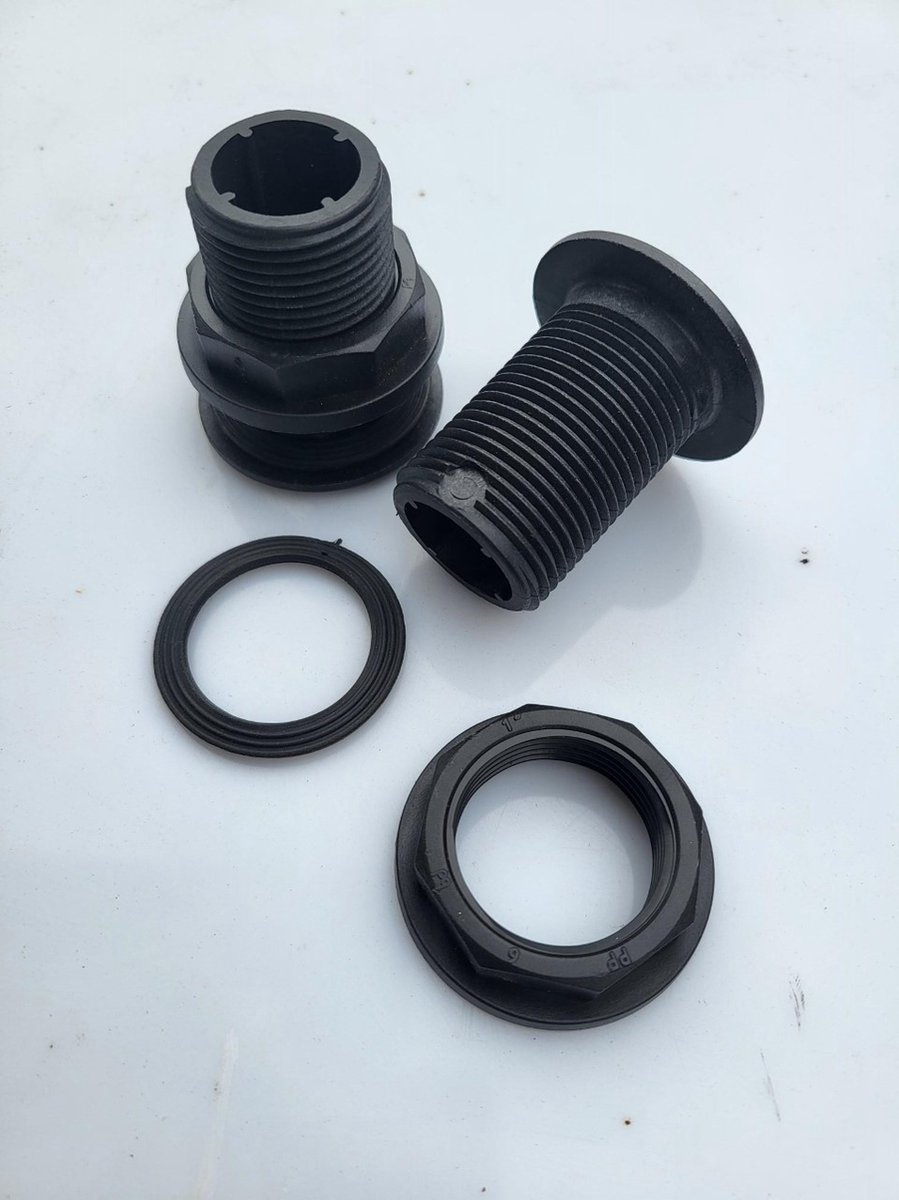 tankdoorvoer hottub 2 stuks voor 32 slang doorvoer hottub