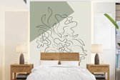 Behang - Fotobehang Bloemen - Bloempot - Groen - Planten - Line art - Breedte 165 cm x hoogte 220 cm - Behangpapier