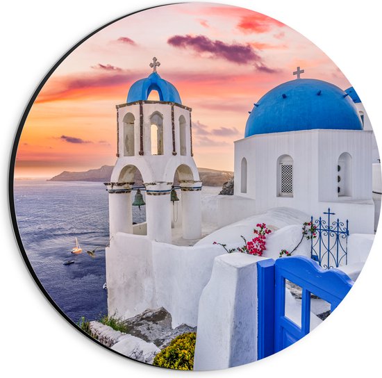 Dibond Muurcirkel - Traditionele Torentjes met Blauwe Details aan de Kust van Santorini - 20x20 cm Foto op Aluminium Muurcirkel (met ophangsysteem)