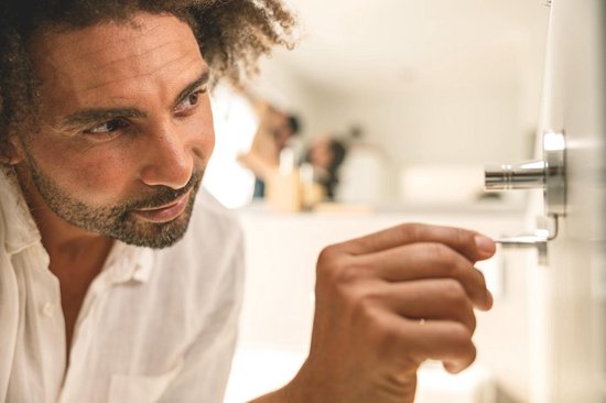 GROHE QuickFix Start zeepdispenser met houder GROHE QuickFix Start zeepdispenser met houder