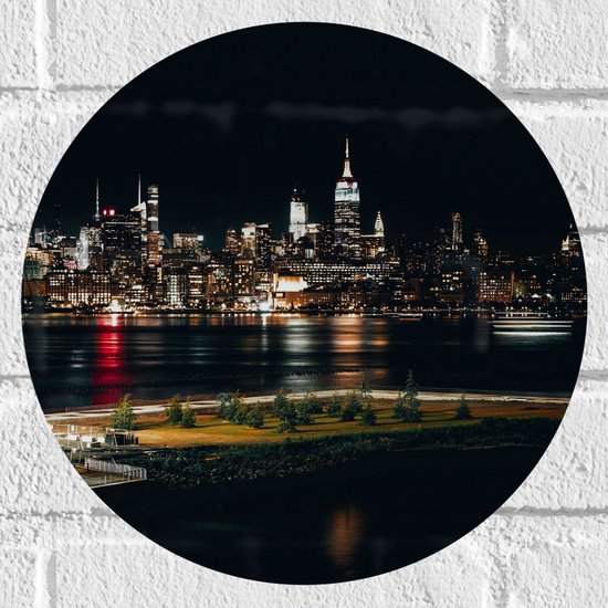 Muursticker Cirkel - Skyline in New York in de Nacht - 30x30 cm Foto op Muursticker