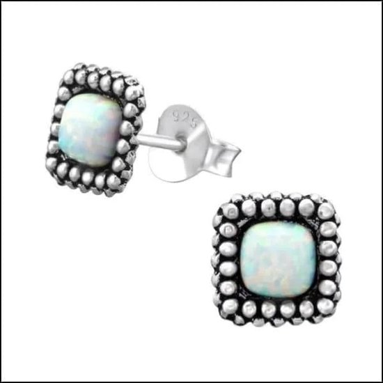 Aramat jewels ® - Vierkante oorbellen opaal wit 925 zilver 7mm