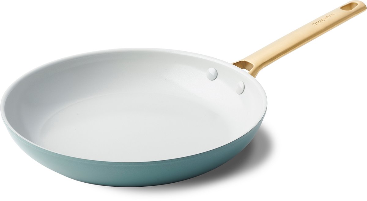 GreenPan Padova Smokey Sky Blue koekenpan ø28 cm - inductie - anti-aanbak - PFAS-vrij - Gratis Ecover pakket bij aankoop van €100 GreenPan