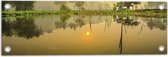 Tuinposter – Zonnestralen over Overstroomd Gebied in Indonesië - 60x20 cm Foto op Tuinposter (wanddecoratie voor buiten en binnen)