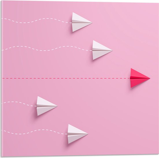 Acrylglas - Competitieve Origami Vliegtuigjes tegen Roze Achtergrond - 50x50 cm Foto op Acrylglas (Met Ophangsysteem)