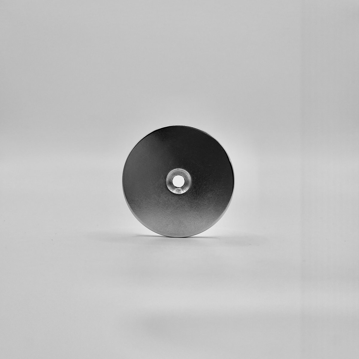 MENSINQ® Magneten – Schroefbare magneten – Magneetjes – Magneten Sterk – 42x4mm - N35 - 2 stuks