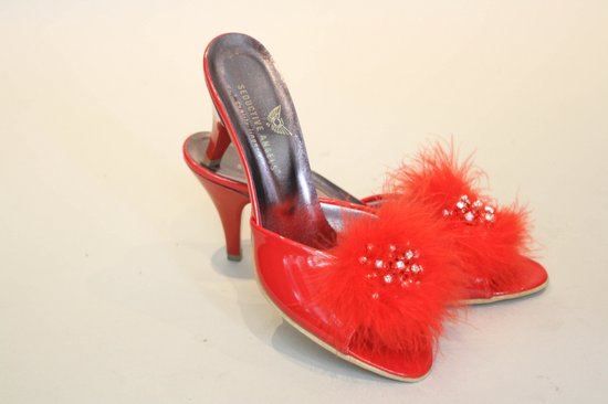 Sandaaltjes - slippers - pantoffels - 41 -rood - lak