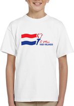 Bevrijdingsdag - Kinder T-Shirt - wit - Maat 98 /104 - T-Shirt leeftijd 3 tot 4 jaar - Grappige teksten - Cadeau - Shirt cadeau - Bevrijdingsdag - verjaardag - 5 mei T-Shirt