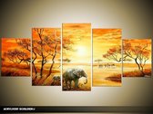 Schilderij -  Afrika - Oranje, Geel - 150x70cm 5Luik - GroepArt - Handgeschilderd Schilderij - Canvas Schilderij - Wanddecoratie - Woonkamer - Slaapkamer - Geschilderd Door Onze Kunstenaars 2000+Collectie Maatwerk Mogelijk