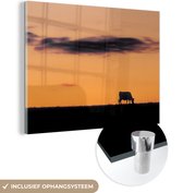 MuchoWow® Glasschilderij 80x60 cm - Schilderij acrylglas - Koeien - Silhouet - Zonsondergang - Foto op glas - Schilderijen
