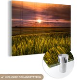 MuchoWow® Glasschilderij 90x60 cm - Schilderij acrylglas - Ondergaande zon bij akker - Foto op glas - Schilderijen
