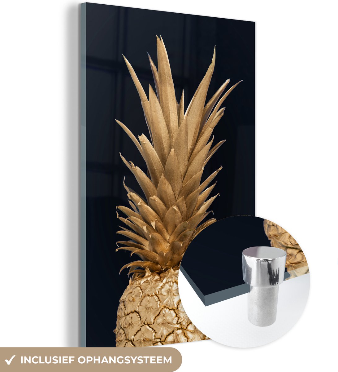 MuchoWow® Glasschilderij 20x30 cm - Schilderij acrylglas - Ananas - Fruit - Goud - Foto op glas - Schilderijen
