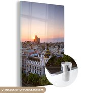 MuchoWow® Glasschilderij 120x180 cm - Schilderij acrylglas - Uitzicht op Madrid in Spanje - Foto op glas - Schilderijen