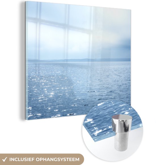 MuchoWow® Glasschilderij 90x90 cm - Schilderij acrylglas - Zomer - Zee - Bergen - Foto op glas - Schilderijen
