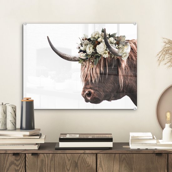 MuchoWow® Glasschilderij 40x30 cm - Schilderij acrylglas - Schotse hooglander - Rozen - Wit - Foto op glas - Schilderijen