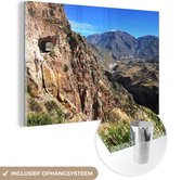 MuchoWow® Glasschilderij 180x120 cm - Schilderij acrylglas - De vallei van de Colca Canyon in Zuid-Amerika - Foto op glas - Schilderijen