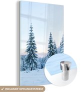 MuchoWow® Glasschilderij 40x60 cm - Schilderij acrylglas - Winter - Sneeuw - Bomen - Foto op glas - Schilderijen