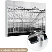 MuchoWow® Glasschilderij 180x120 cm - Schilderij glas - Serre in het Westland gebied in Nederland - zwart wit - Foto op acrylglas - Schilderijen