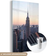 MuchoWow® Glasschilderij 80x120 cm - Schilderij acrylglas - USA - New York - Gebouw - Foto op glas - Schilderijen