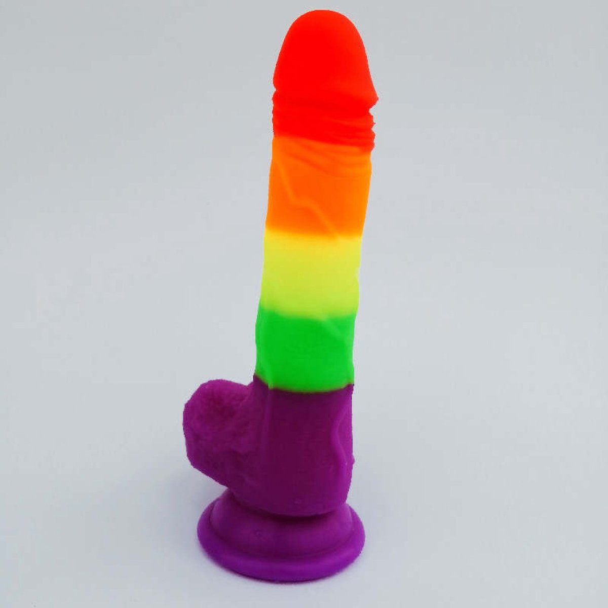 Goedkoopste Erodit® Regenboog Dildo 18,5 cm- LGBTQIA kleuren Dildo, 4 AFMETINGEN, realistische penis met balzak- stevige zuignap, Dildo mannen Anaal - vaginaal met zuignap- unisex- Sekstoys,- voor koppels- man- vrouw