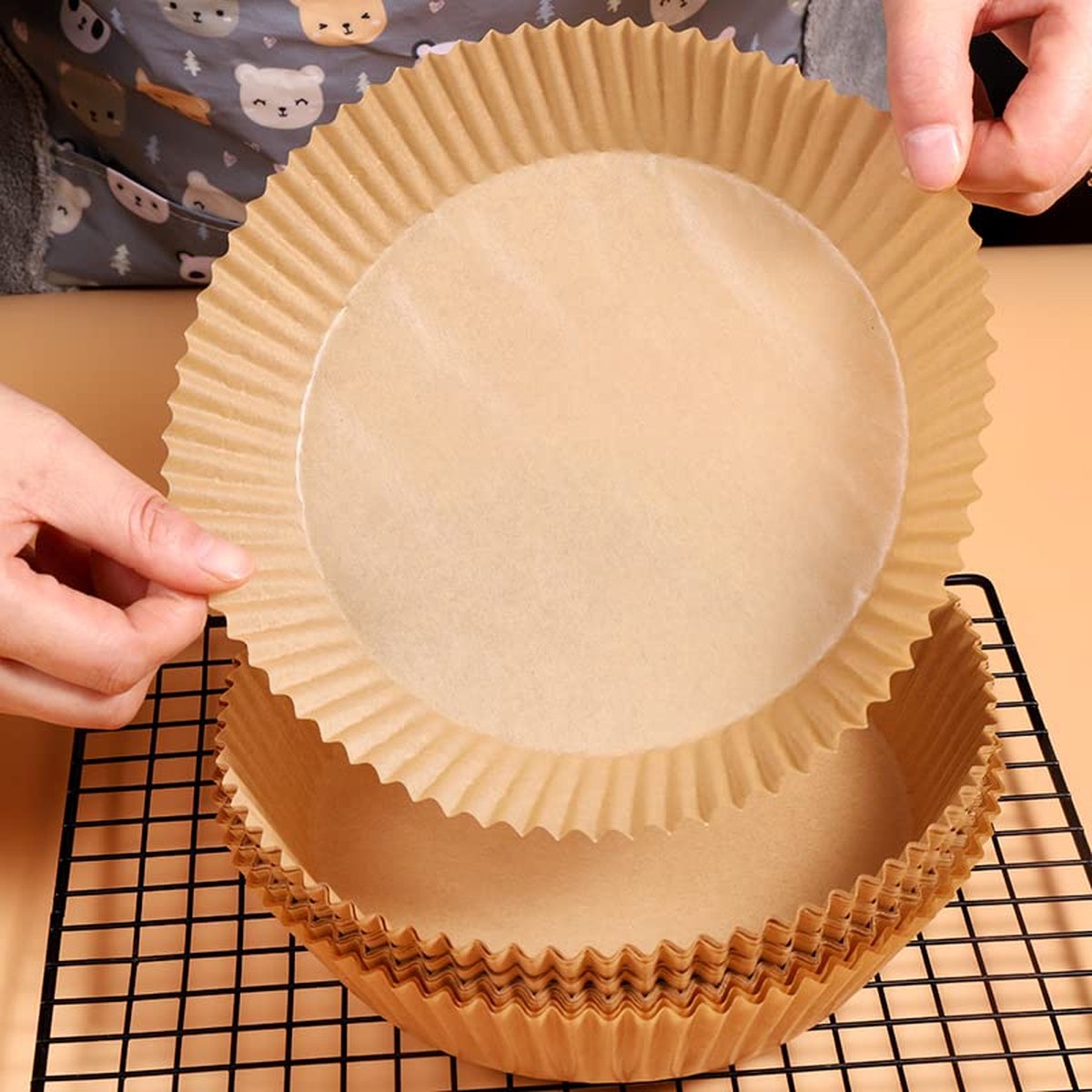 Bakpapier voor heteluchtfriteuse, bakpapier voor airfryer, 100 stuks, 16 cm, accessoires, anti-aanbaklaag, waterdicht, oliebestendig, wegwerpschalen, perkamentpapier, liner voor 3-5 l braadpan, oven
