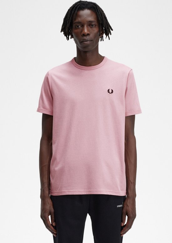 Fred Perry Ringer regular fit T-shirt M3519 - korte mouw O-hals - Chalky  Pink - roze -... | bol