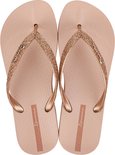 Lichtroze Ipanema teenslippers met glitterbandjes.