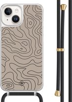Casimoda® hoesje met zwart koord - Geschikt voor iPhone 14 - Abstract Lines - Afneembaar koord - TPU/acryl - Bruin/beige