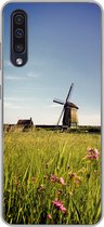 Geschikt voor Samsung Galaxy A50 hoesje - Een molen met bloemen - Siliconen Telefoonhoesje