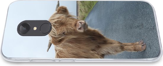 Coque Xiaomi Redmi 5 - Highlander écossais - Route - Herbe - Coque de téléphone en Siliconen