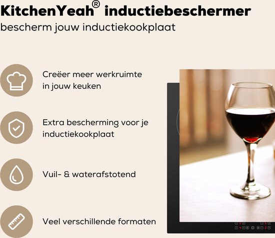 KitchenYeah® Inductie beschermer 81x52 cm - Lekkere rode wijn met groenten - Kookplaataccessoires - Afdekplaat voor kookplaat - Inductiebeschermer - Inductiemat - Inductieplaat mat
