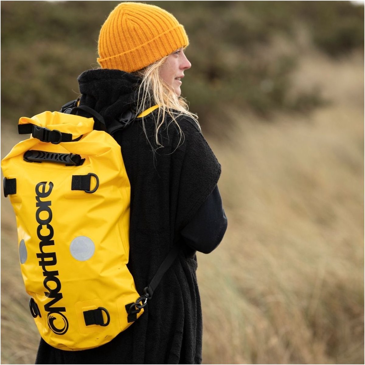 2025 Northcore Dry Tas 30l Rugzak - Geel