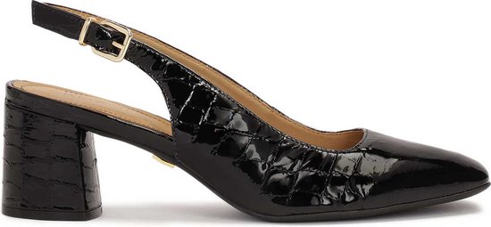Semi-open pumps in embossed patent leather