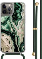 Casimoda® hoesje met groen koord - Geschikt voor iPhone 12 Pro - Groen marmer / Marble - Afneembaar koord - TPU/polycarbonaat - Zwart