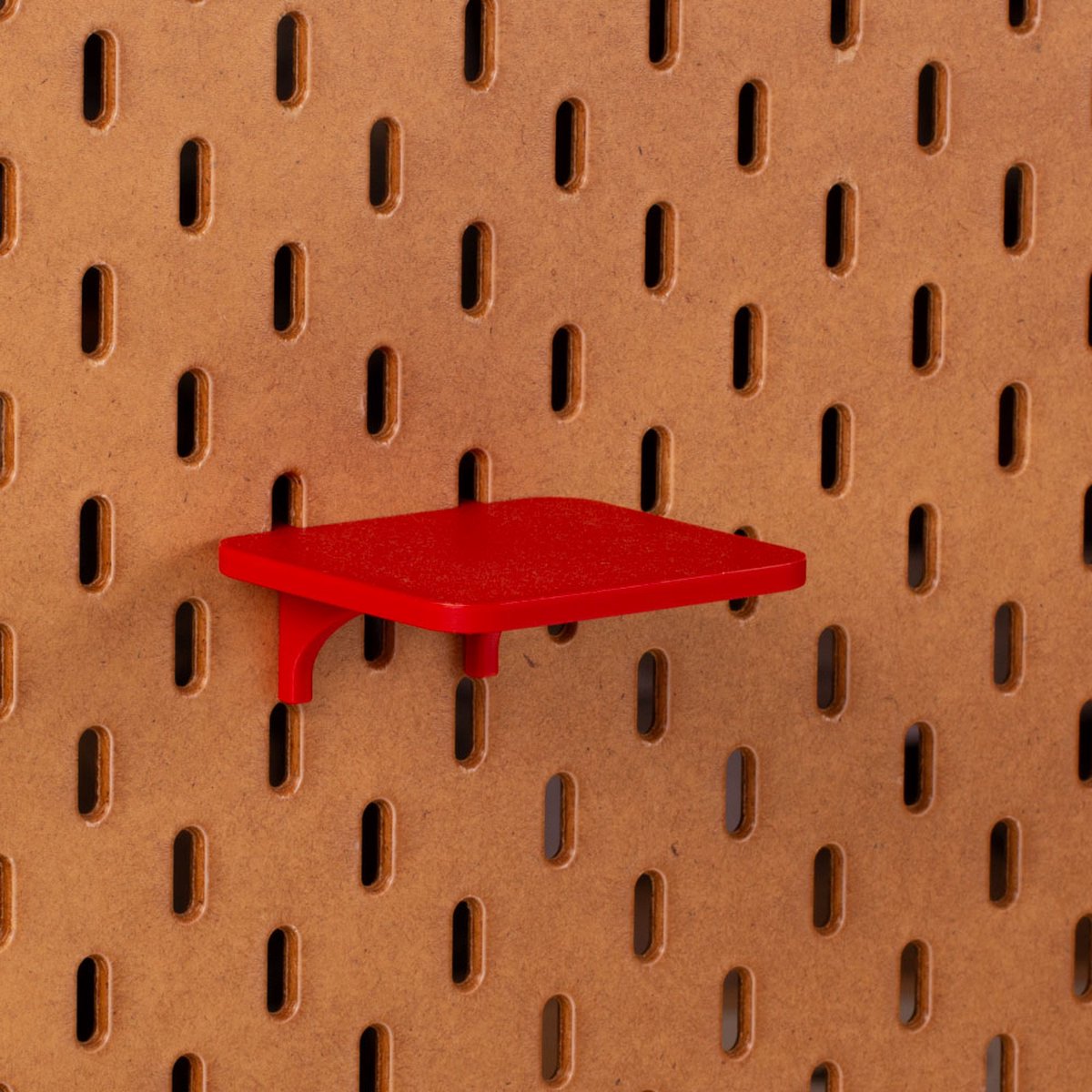 Standaard plankje vlak voor Ikea Skadis Pegboard 8x7,5 cm - Rood - Display