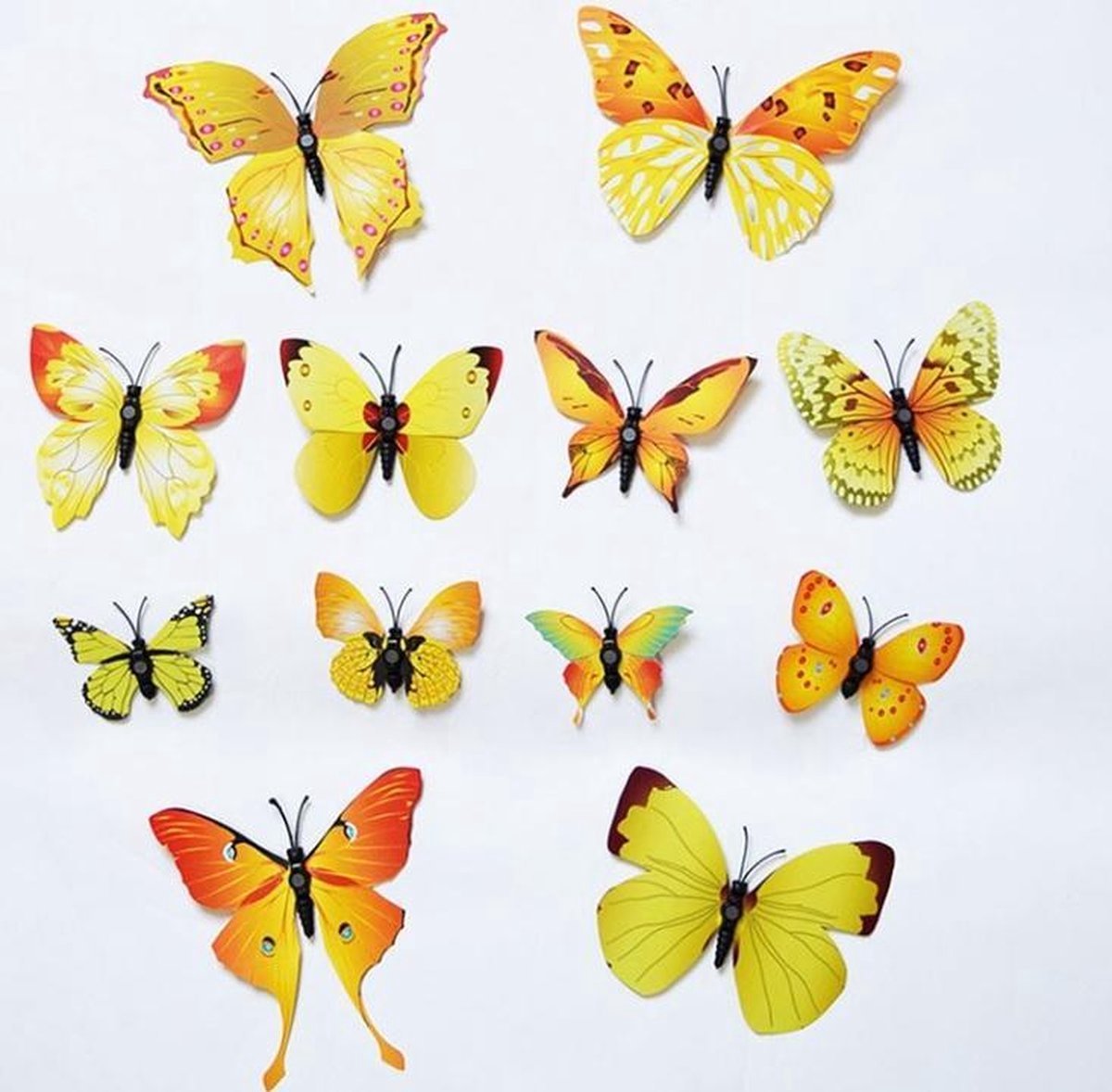 New Age Devi - Geef je Muur Vleugels met Gele 3D Vlinders - Muursticker Set