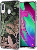 iMoshion Hoesje Geschikt voor Samsung Galaxy A20e Hoesje Siliconen - iMoshion Design hoesje - Groen / Roze / Dark Jungle