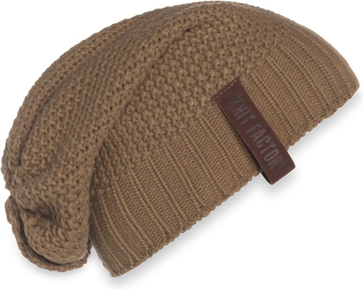 Knit Factory Coco Gebreide Muts Heren & Dames - Sloppy Beanie hat - New Camel - Warme bruine Wintermuts - Unisex - One Size