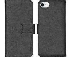 iMoshion Hoesje Geschikt voor iPhone SE (2022) / SE (2020) / 8 / 7 / 6s / 6 Hoesje Met Pasjeshouder - iMoshion Luxe Bookcase - Zwart