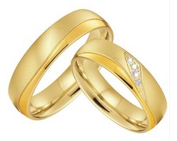 Jonline Prachtige Titanium Ringen voor hem en haar|Trouwringen|Relatieringen| Goud Kleur| Zirkonia