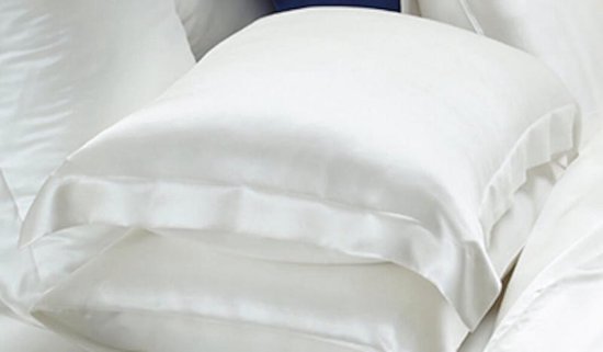 Taie d'oreiller en soie, Blanc crème, 60x60 + 5 cm, style Oxford