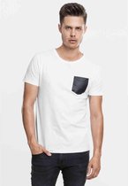 Urban Classics Heren Tshirt -L- Leather Imitation Pocket Wit/Zwart