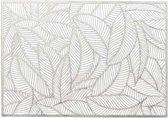 2x Placemats/onderleggers zilveren bladeren 30 x 45 cm - Tafel dekken - Zilveren tafeldecoratie