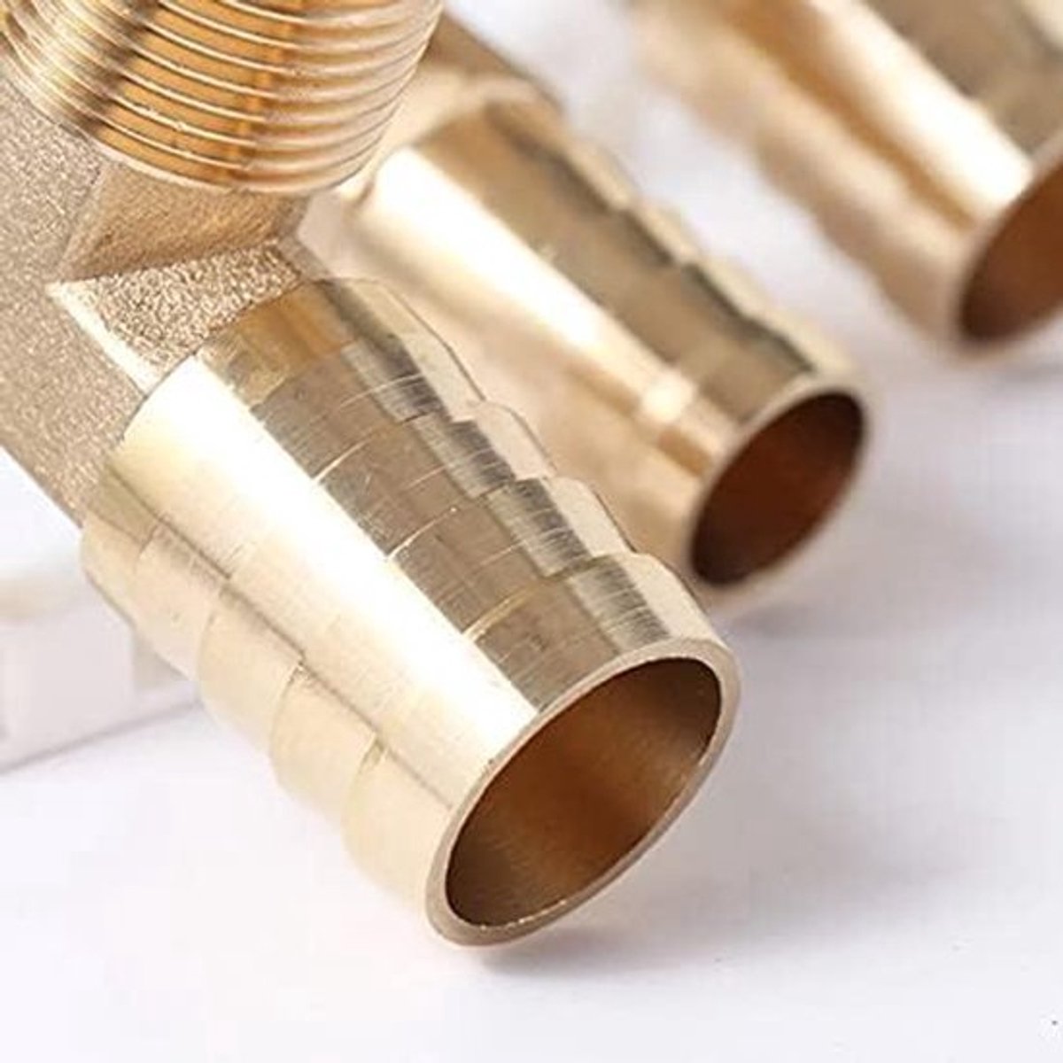 Messing 90 graden elleboog slang montage adapter met 1/2" draad en 12mm slang weerhaak